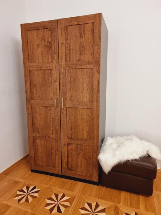 Sissi Royal Suite - Inner City 4 Bedroom Apartment Vienna Exterior photo
